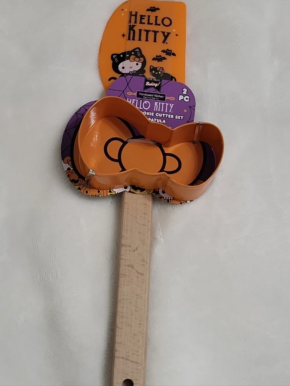 Handstand Kitchen Hello Kitty Halloween Cookie Cutter Set with Spatula 2pc